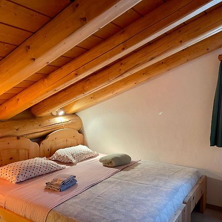 Chalet St Moritz Madulain 外观 照片